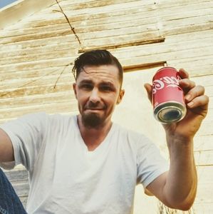 Meet your Posher, Chuck